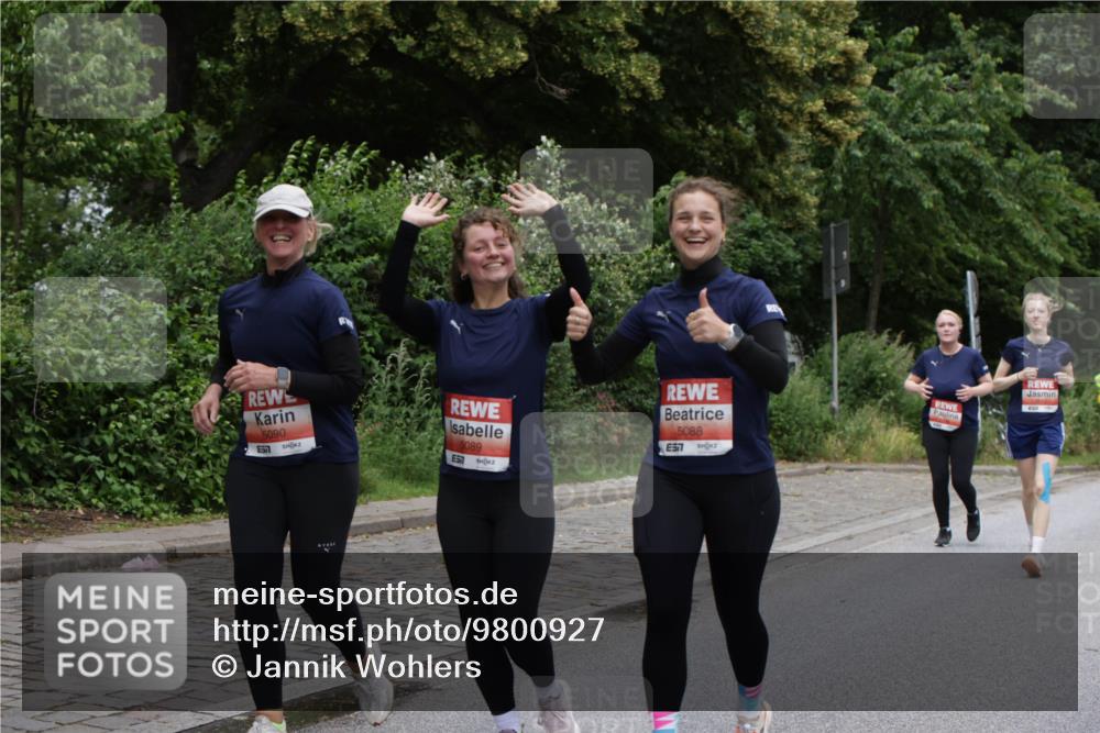 14.06.2026 - REWE Women's Run Jannik Wohlers http://msf.ph/oto/9800927 14.06.2026 11:05:05 Laufen 5090, 6089, 5088, 7 meine-sportfotos.de