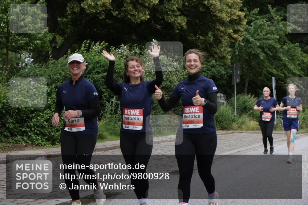 14.06.2026 - REWE Women's Run Jannik Wohlers http://msf.ph/oto/9800928 14.06.2026 11:05:05 Laufen 5090, 5089, 51, 5088, 57 meine-sportfotos.de