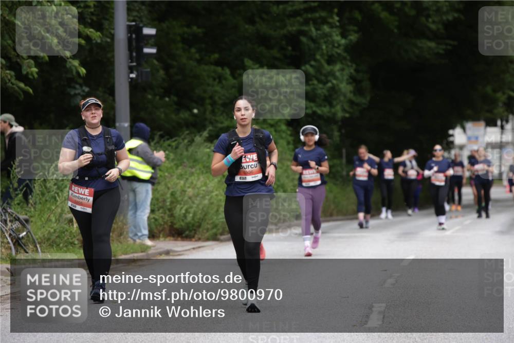 14.06.2026 - REWE Women's Run Jannik Wohlers http://msf.ph/oto/9800970 14.06.2026 11:05:20 Laufen 5205, 6936, 7 meine-sportfotos.de