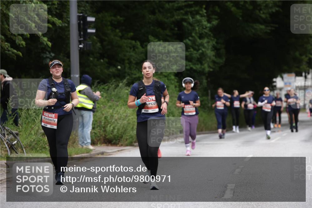14.06.2026 - REWE Women's Run Jannik Wohlers http://msf.ph/oto/9800971 14.06.2026 11:05:20 Laufen 5205, 5936, 57 meine-sportfotos.de