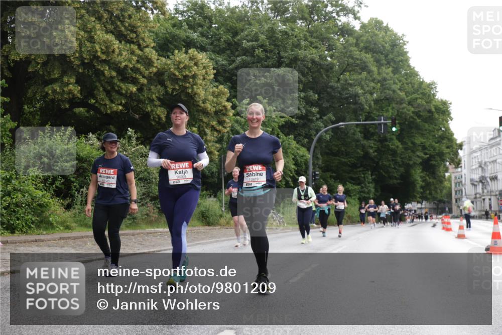 14.06.2026 - REWE Women's Run Jannik Wohlers http://msf.ph/oto/9801209 14.06.2026 10:09:21 Laufen 10143, 10209, 10619 meine-sportfotos.de