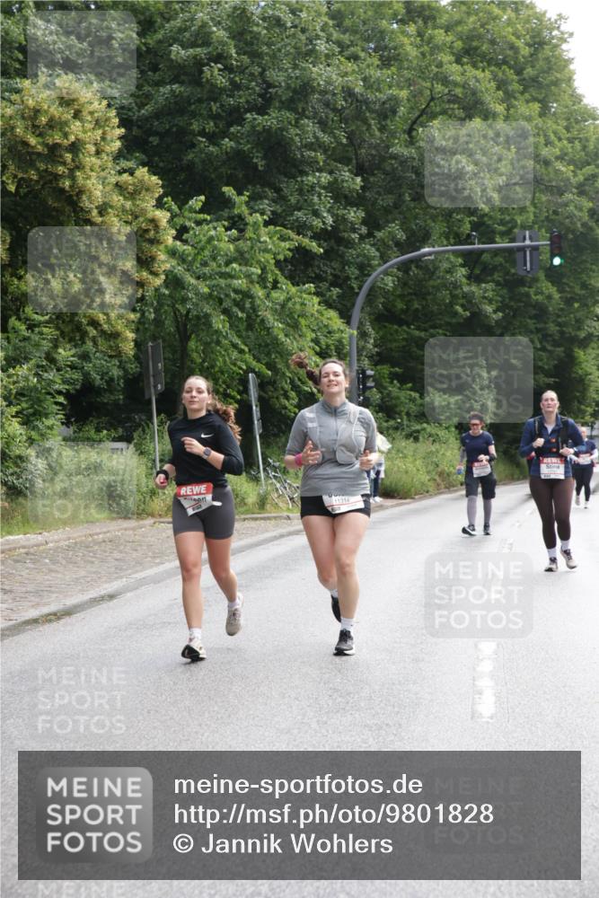 14.06.2026 - REWE Women's Run Jannik Wohlers http://msf.ph/oto/9801828 14.06.2026 10:11:38 Laufen 11314 meine-sportfotos.de