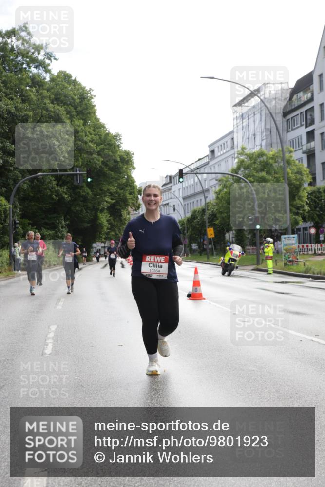 14.06.2026 - REWE Women's Run Jannik Wohlers http://msf.ph/oto/9801923 14.06.2026 10:11:54 Laufen 10354 meine-sportfotos.de