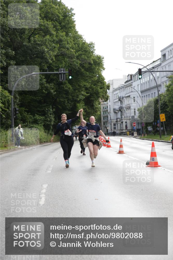 14.06.2026 - REWE Women's Run Jannik Wohlers http://msf.ph/oto/9802088 14.06.2026 10:12:38 Laufen 1 meine-sportfotos.de