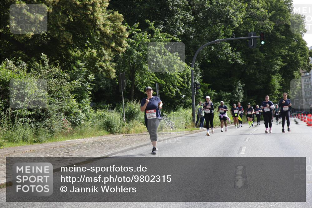 14.06.2026 - REWE Women's Run Jannik Wohlers http://msf.ph/oto/9802315 14.06.2026 10:14:09 Laufen  meine-sportfotos.de