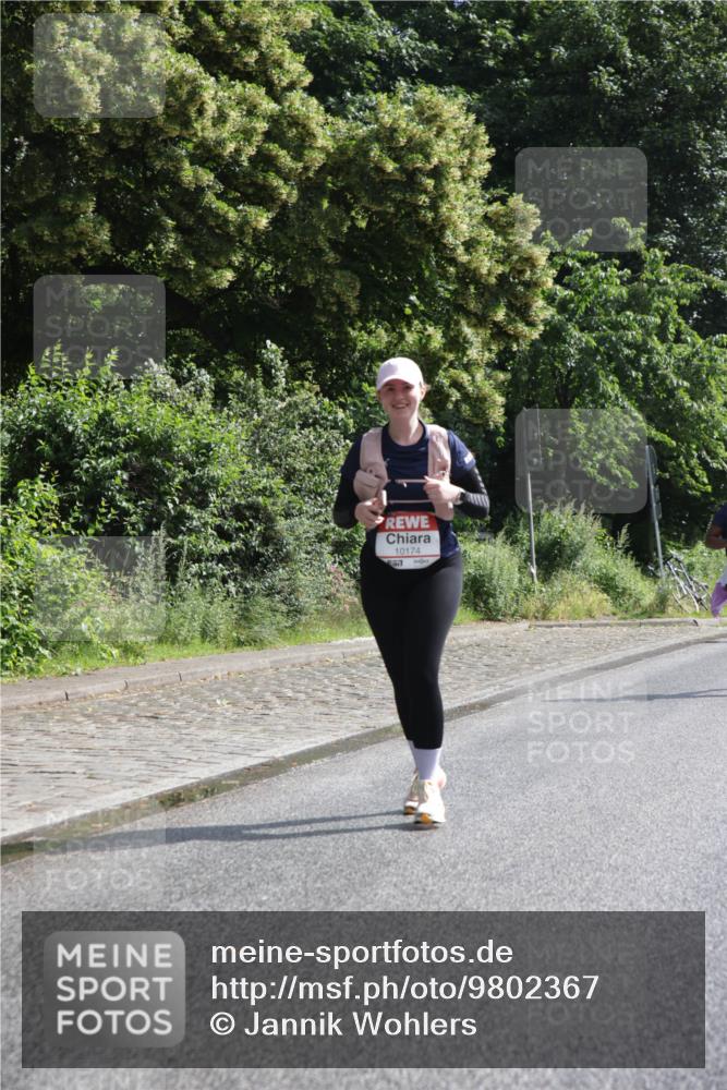 14.06.2026 - REWE Women's Run Jannik Wohlers http://msf.ph/oto/9802367 14.06.2026 10:14:16 Laufen 10174 meine-sportfotos.de