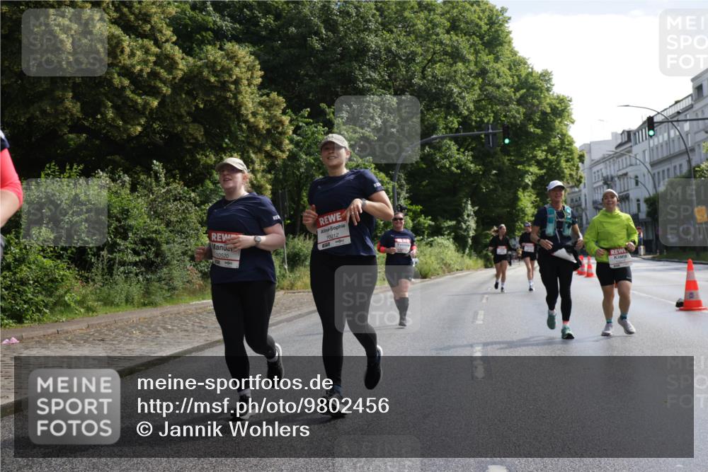 14.06.2026 - REWE Women's Run Jannik Wohlers http://msf.ph/oto/9802456 14.06.2026 10:14:28 Laufen 10520, 10212 meine-sportfotos.de