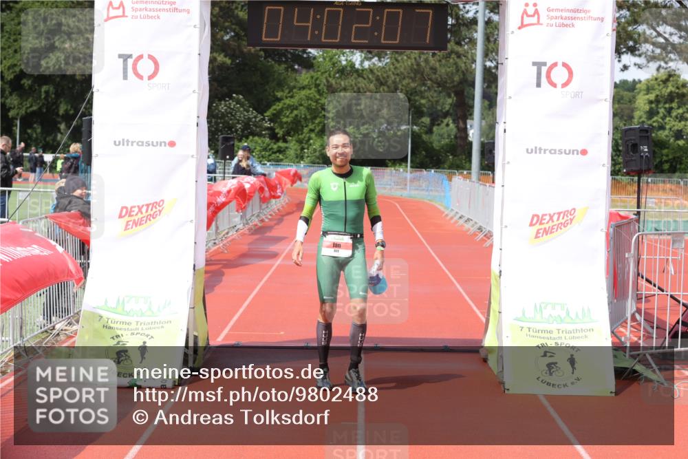 14.06.2026 - 7 Türme Triathlon Andreas Tolksdorf http://msf.ph/oto/9802488 14.06.2026 15:02:06 Ziel 841 meine-sportfotos.de