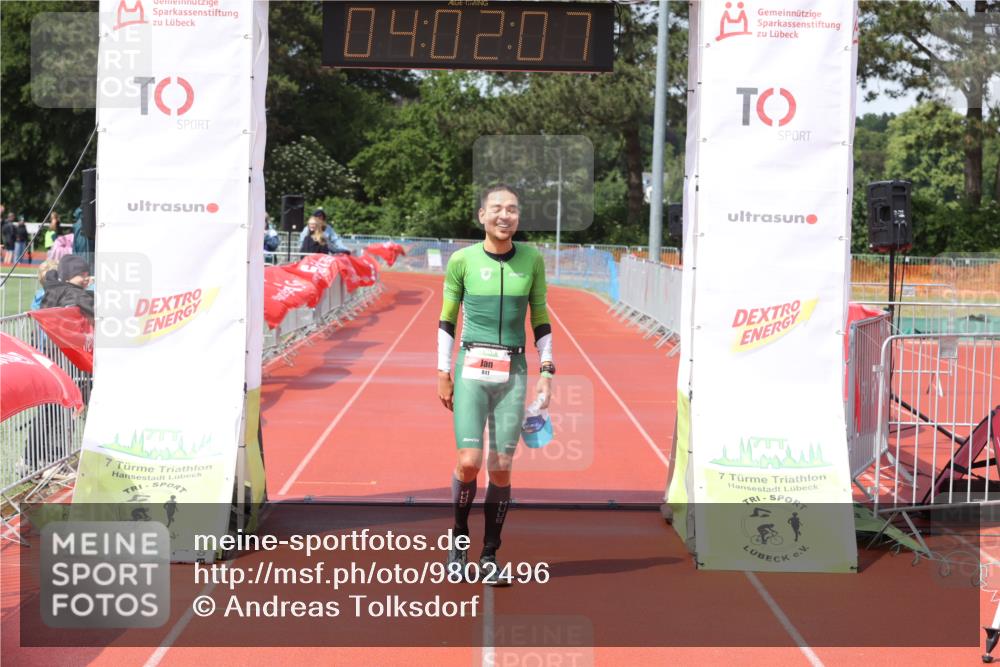 14.06.2026 - 7 Türme Triathlon Andreas Tolksdorf http://msf.ph/oto/9802496 14.06.2026 15:02:07 Ziel 841 meine-sportfotos.de