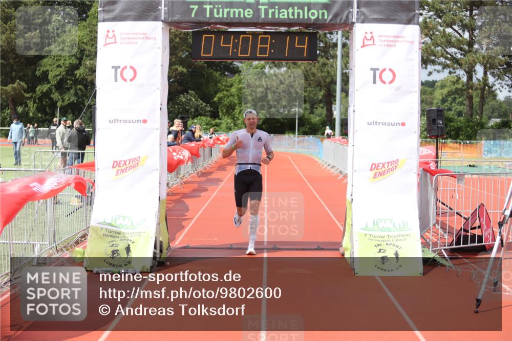 14.06.2026 - 7 Türme Triathlon Andreas Tolksdorf http://msf.ph/oto/9802600 14.06.2026 15:08:12 Ziel 846 meine-sportfotos.de