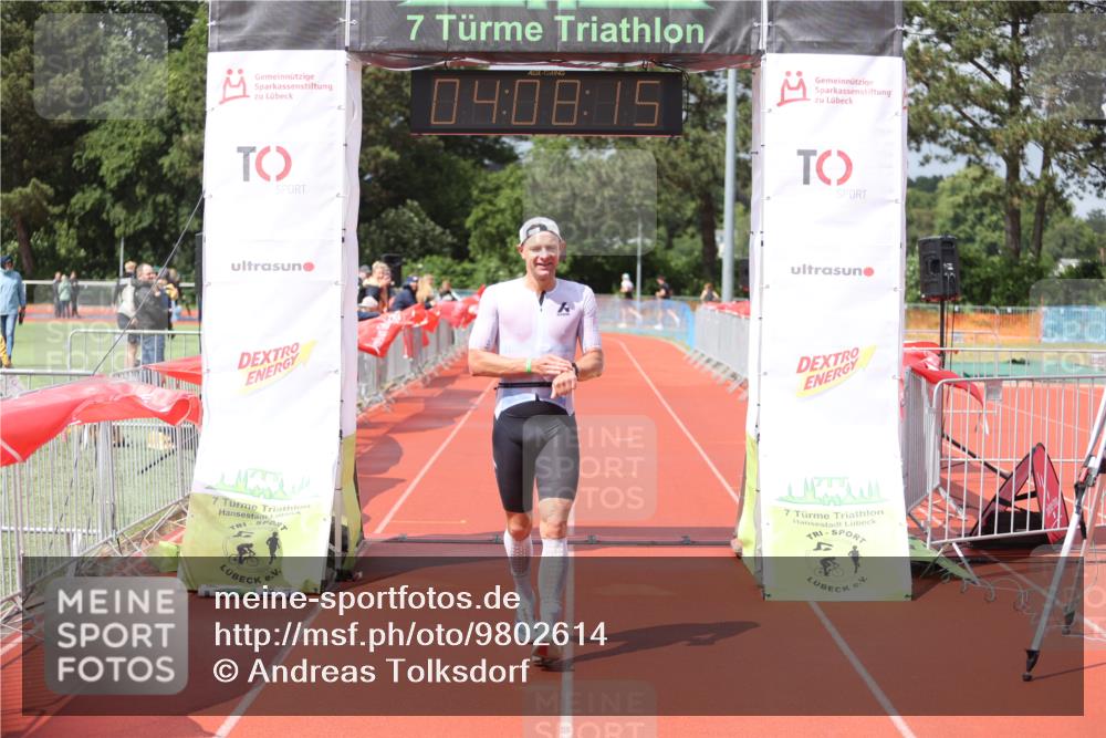 14.06.2026 - 7 Türme Triathlon Andreas Tolksdorf http://msf.ph/oto/9802614 14.06.2026 15:08:13 Ziel 846 meine-sportfotos.de