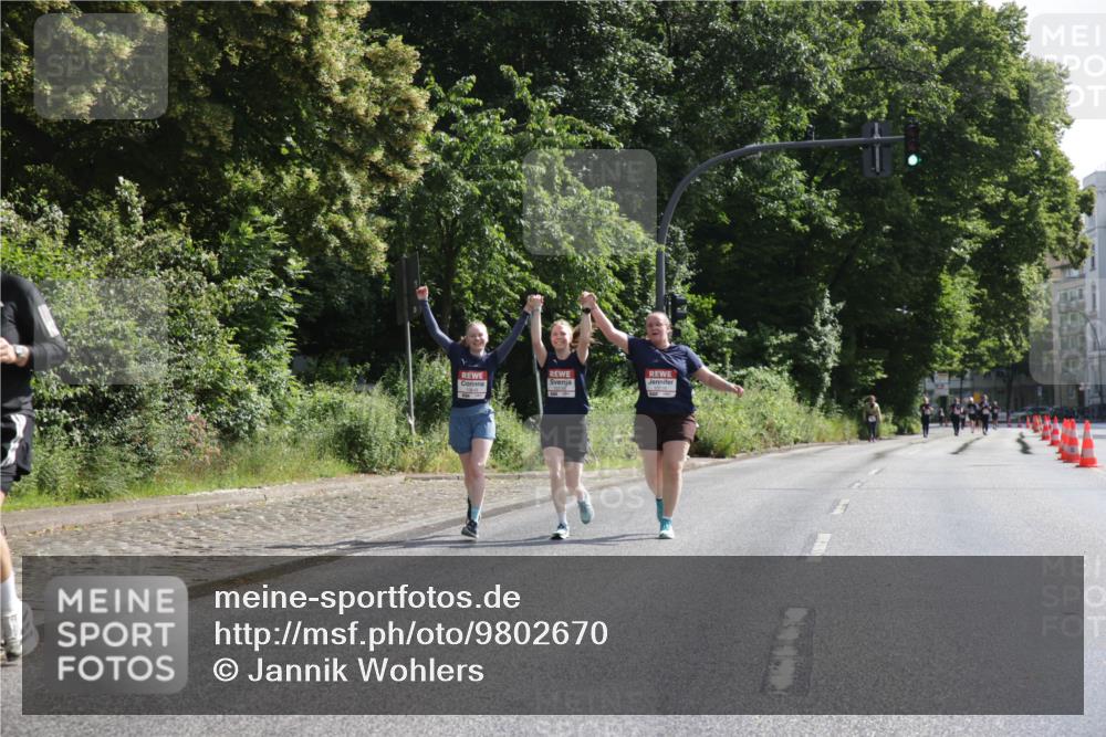 14.06.2026 - REWE Women's Run Jannik Wohlers http://msf.ph/oto/9802670 14.06.2026 10:15:39 Laufen  meine-sportfotos.de