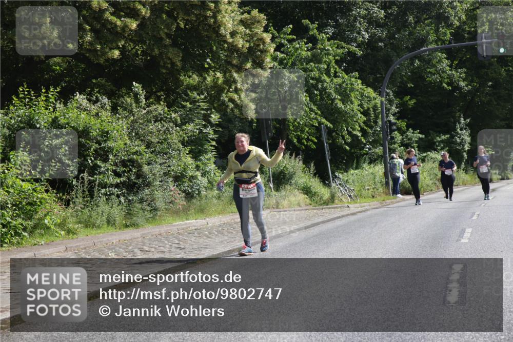 14.06.2026 - REWE Women's Run Jannik Wohlers http://msf.ph/oto/9802747 14.06.2026 10:16:08 Laufen  meine-sportfotos.de