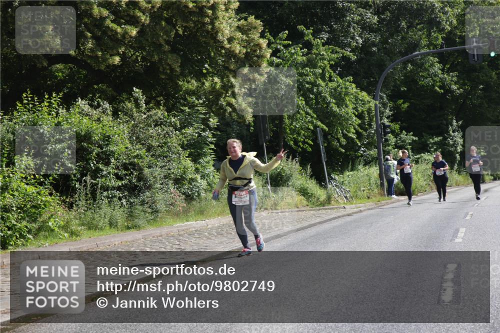 14.06.2026 - REWE Women's Run Jannik Wohlers http://msf.ph/oto/9802749 14.06.2026 10:16:08 Laufen  meine-sportfotos.de