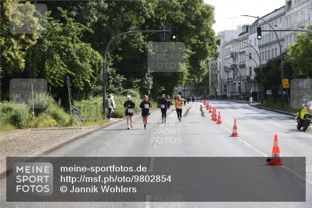 14.06.2026 - REWE Women's Run Jannik Wohlers http://msf.ph/oto/9802854 14.06.2026 10:16:35 Laufen 1 meine-sportfotos.de