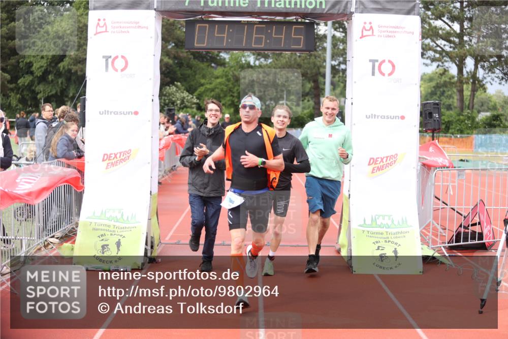 14.06.2026 - 7 Türme Triathlon Andreas Tolksdorf http://msf.ph/oto/9802964 14.06.2026 15:16:44 Ziel 689, 1088, 1144 meine-sportfotos.de