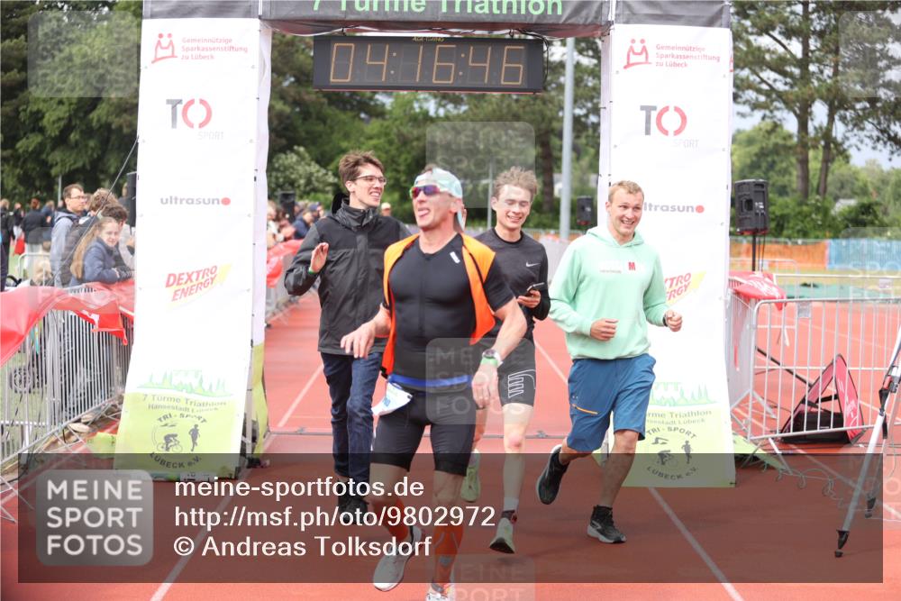 14.06.2026 - 7 Türme Triathlon Andreas Tolksdorf http://msf.ph/oto/9802972 14.06.2026 15:16:44 Ziel 689, 1088, 1144 meine-sportfotos.de
