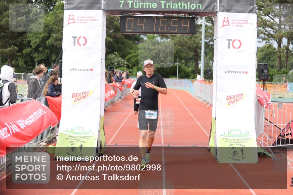 14.06.2026 - 7 Türme Triathlon Andreas Tolksdorf http://msf.ph/oto/9802998 14.06.2026 15:16:52 Ziel 689, 877, 1088, 1144 meine-sportfotos.de