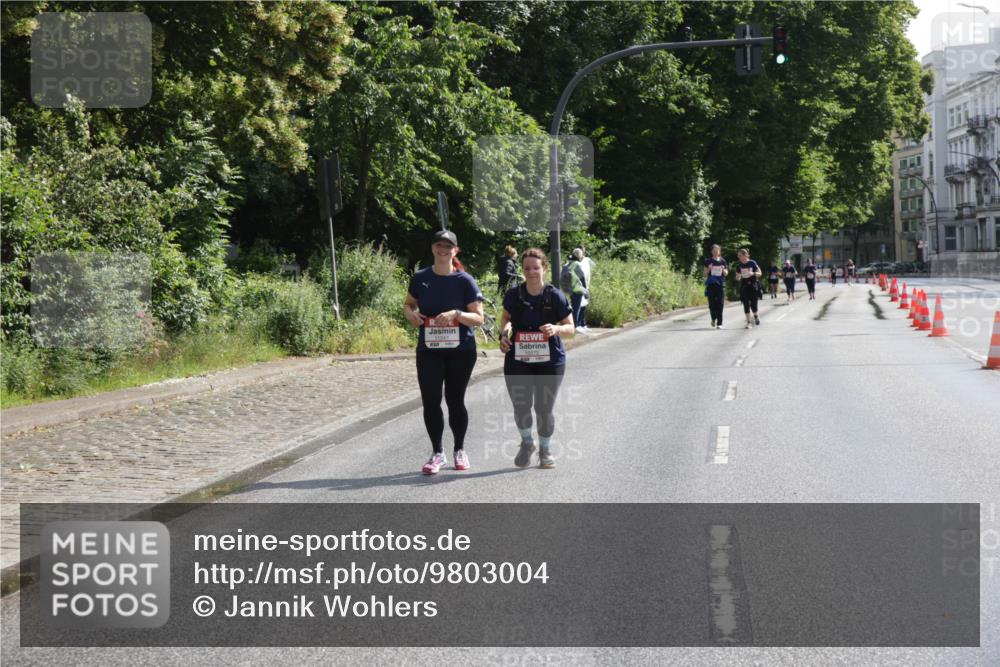 14.06.2026 - REWE Women's Run Jannik Wohlers http://msf.ph/oto/9803004 14.06.2026 10:17:15 Laufen  meine-sportfotos.de