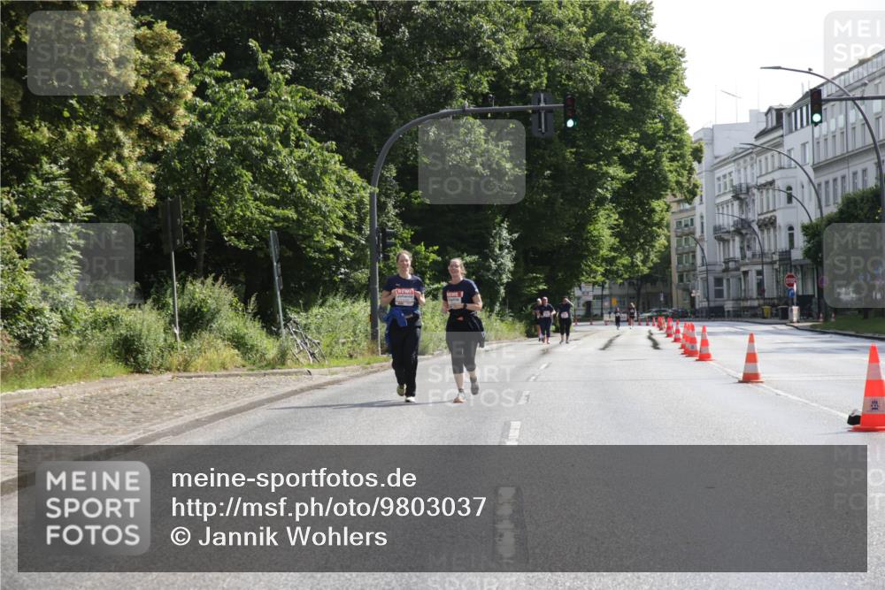 14.06.2026 - REWE Women's Run Jannik Wohlers http://msf.ph/oto/9803037 14.06.2026 10:17:25 Laufen  meine-sportfotos.de