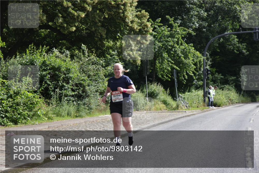 14.06.2026 - REWE Women's Run Jannik Wohlers http://msf.ph/oto/9803142 14.06.2026 10:17:54 Laufen 10381 meine-sportfotos.de