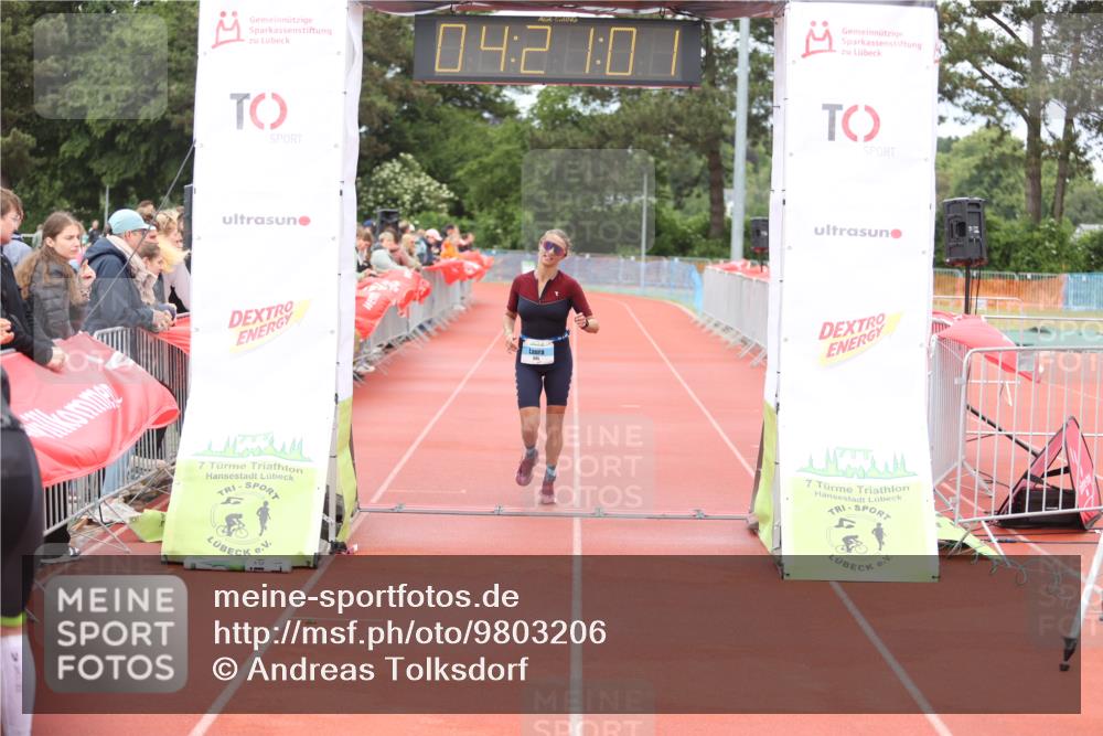 14.06.2026 - 7 Türme Triathlon Andreas Tolksdorf http://msf.ph/oto/9803206 14.06.2026 15:21:00 Ziel 995 meine-sportfotos.de