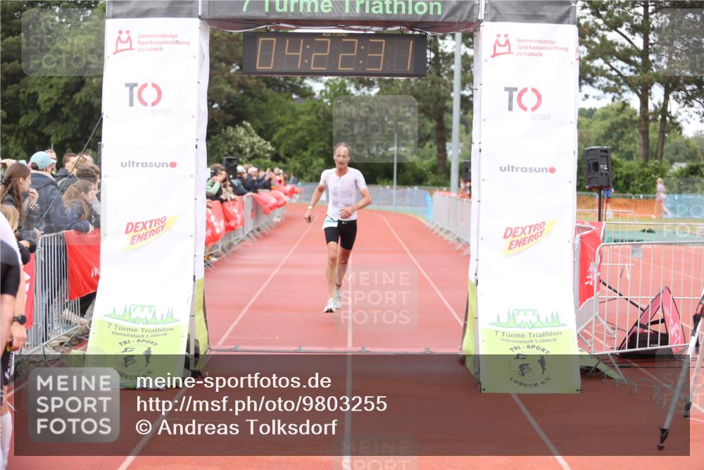 14.06.2026 - 7 Türme Triathlon Andreas Tolksdorf http://msf.ph/oto/9803255 14.06.2026 15:22:30 Ziel 1152 meine-sportfotos.de