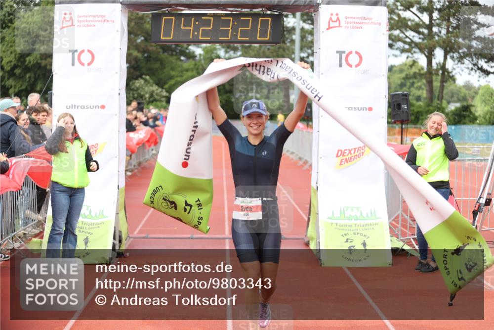 14.06.2026 - 7 Türme Triathlon Andreas Tolksdorf http://msf.ph/oto/9803343 14.06.2026 15:23:19 Ziel 848 meine-sportfotos.de