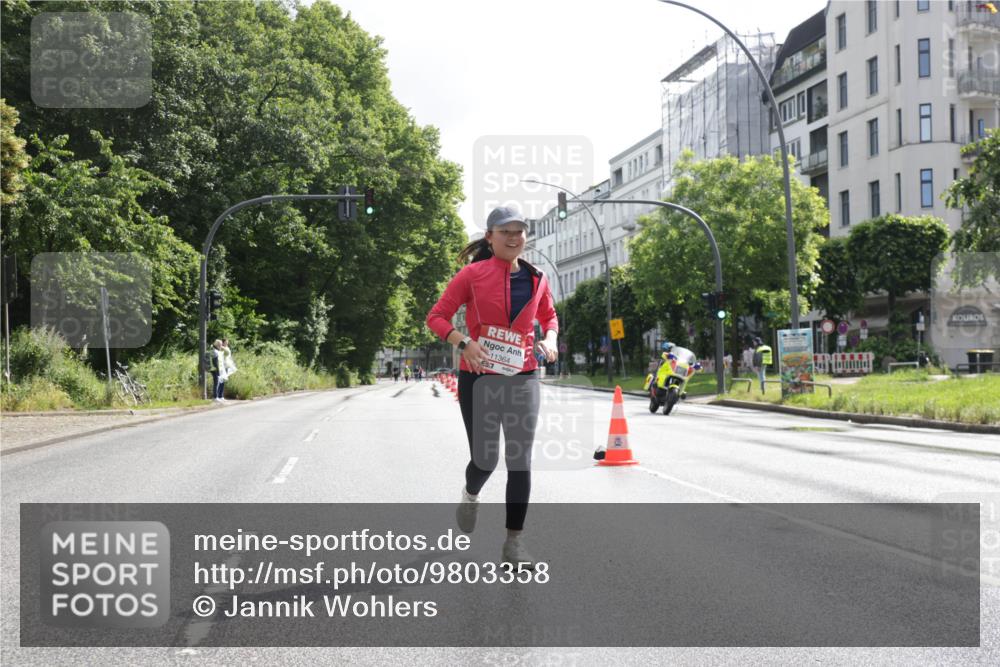 14.06.2026 - REWE Women's Run Jannik Wohlers http://msf.ph/oto/9803358 14.06.2026 10:19:45 Laufen 11364, 7 meine-sportfotos.de
