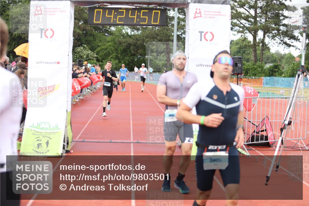 14.06.2026 - 7 Türme Triathlon Andreas Tolksdorf http://msf.ph/oto/9803501 14.06.2026 15:24:48 Ziel 873, 950, 959, 1019, 1026 meine-sportfotos.de