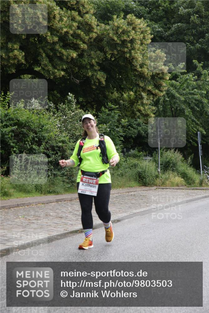14.06.2026 - REWE Women's Run Jannik Wohlers http://msf.ph/oto/9803503 14.06.2026 10:20:50 Laufen 10100 meine-sportfotos.de