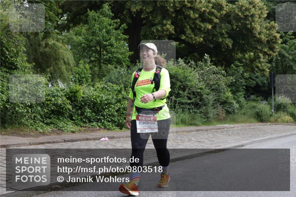 14.06.2026 - REWE Women's Run Jannik Wohlers http://msf.ph/oto/9803518 14.06.2026 10:20:52 Laufen 10100 meine-sportfotos.de