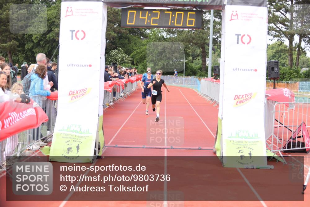 14.06.2026 - 7 Türme Triathlon Andreas Tolksdorf http://msf.ph/oto/9803736 14.06.2026 15:27:05 Ziel 925, 1161, 1170 meine-sportfotos.de