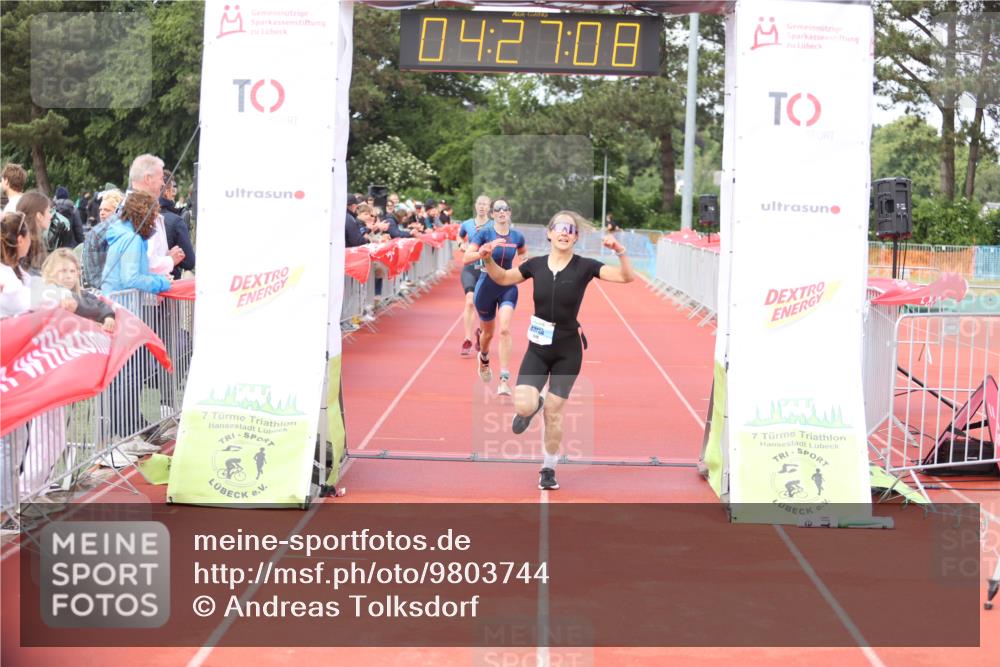14.06.2026 - 7 Türme Triathlon Andreas Tolksdorf http://msf.ph/oto/9803744 14.06.2026 15:27:07 Ziel 925, 1161, 1170 meine-sportfotos.de