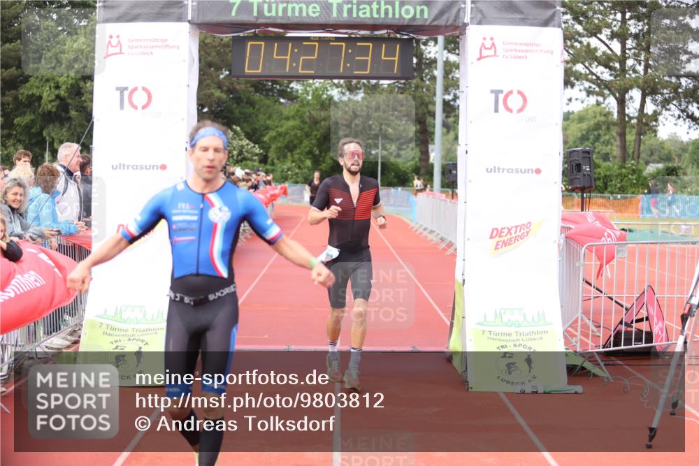 14.06.2026 - 7 Türme Triathlon Andreas Tolksdorf http://msf.ph/oto/9803812 14.06.2026 15:27:33 Ziel 851, 994 meine-sportfotos.de