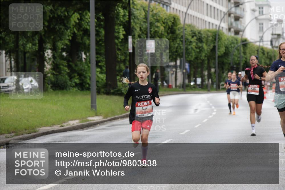 14.06.2026 - REWE Women's Run Jannik Wohlers http://msf.ph/oto/9803838 14.06.2026 10:36:44 Laufen 5504, 7 meine-sportfotos.de