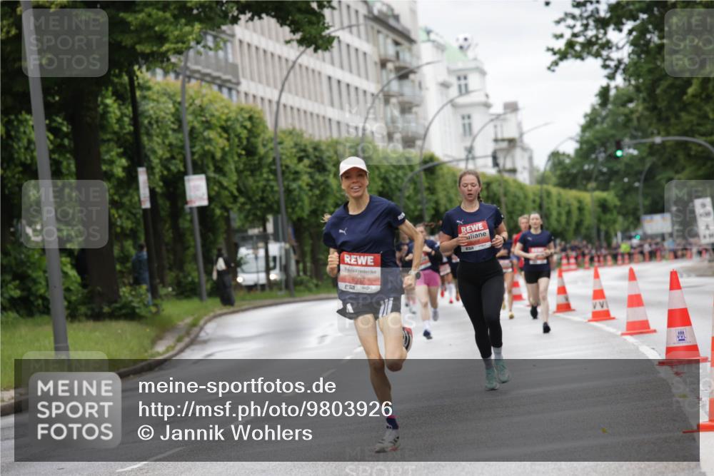14.06.2026 - REWE Women's Run Jannik Wohlers http://msf.ph/oto/9803926 14.06.2026 10:37:01 Laufen 5007 meine-sportfotos.de