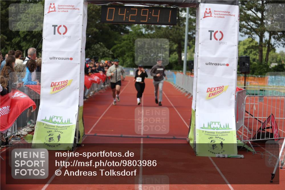 14.06.2026 - 7 Türme Triathlon Andreas Tolksdorf http://msf.ph/oto/9803986 14.06.2026 15:29:40 Ziel 1174 meine-sportfotos.de