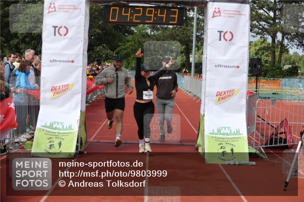 14.06.2026 - 7 Türme Triathlon Andreas Tolksdorf http://msf.ph/oto/9803999 14.06.2026 15:29:42 Ziel 1174 meine-sportfotos.de