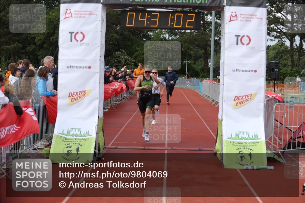14.06.2026 - 7 Türme Triathlon Andreas Tolksdorf http://msf.ph/oto/9804069 14.06.2026 15:31:01 Ziel 888, 1166, 1720 meine-sportfotos.de