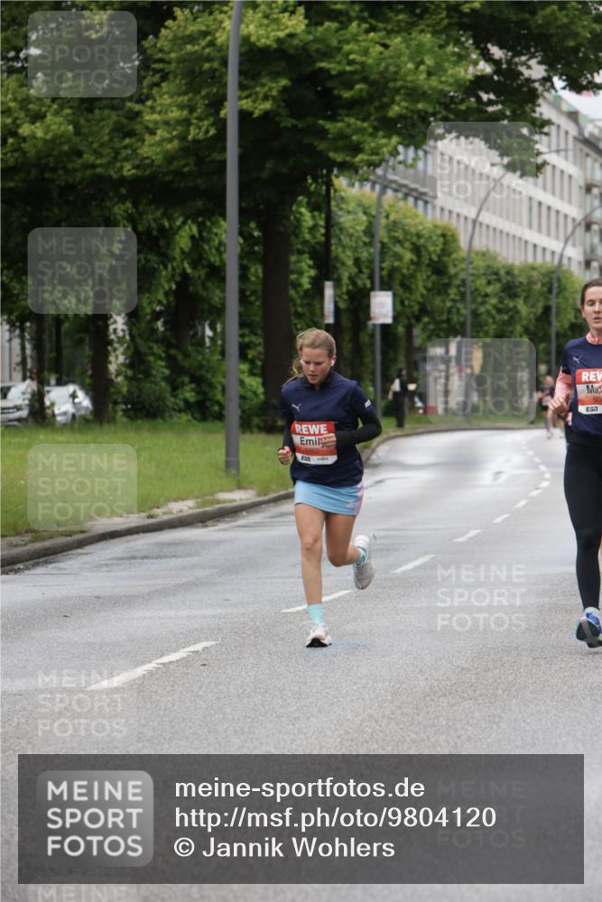 14.06.2026 - REWE Women's Run Jannik Wohlers http://msf.ph/oto/9804120 14.06.2026 10:37:23 Laufen 6517 meine-sportfotos.de