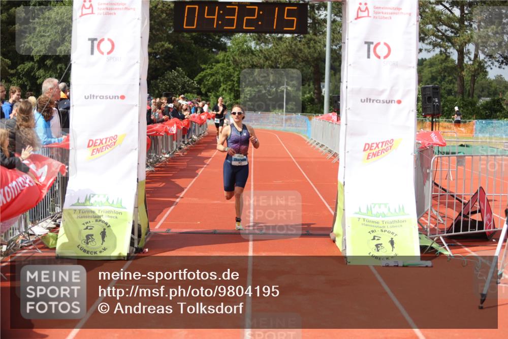 14.06.2026 - 7 Türme Triathlon Andreas Tolksdorf http://msf.ph/oto/9804195 14.06.2026 15:32:14 Ziel 901, 1021, 1768 meine-sportfotos.de