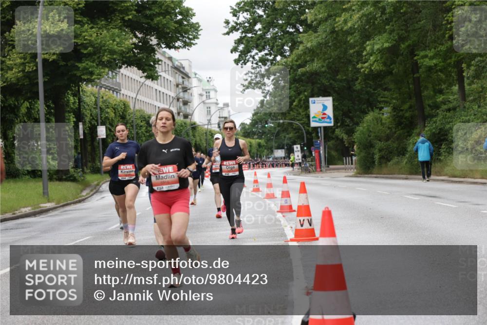 14.06.2026 - REWE Women's Run Jannik Wohlers http://msf.ph/oto/9804423 14.06.2026 10:37:59 Laufen 5916, 5 meine-sportfotos.de