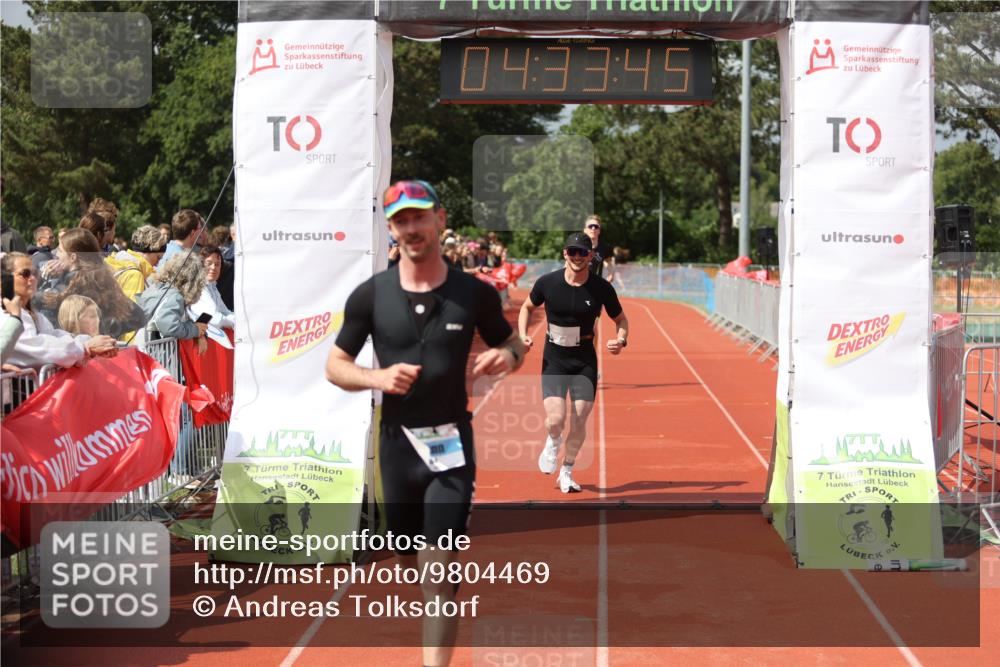 14.06.2026 - 7 Türme Triathlon Andreas Tolksdorf http://msf.ph/oto/9804469 14.06.2026 15:33:43 Ziel 649, 665, 1104, 1158 meine-sportfotos.de