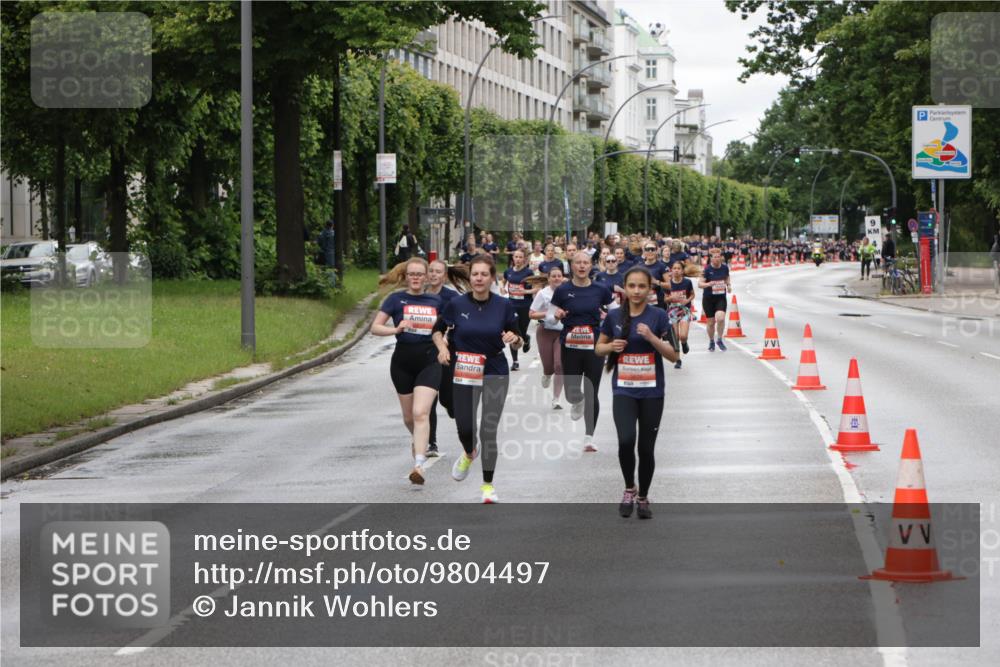 14.06.2026 - REWE Women's Run Jannik Wohlers http://msf.ph/oto/9804497 14.06.2026 10:38:11 Laufen  meine-sportfotos.de