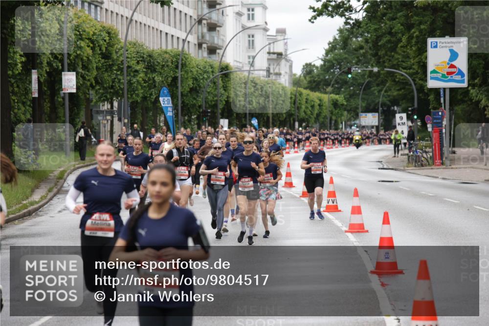 14.06.2026 - REWE Women's Run Jannik Wohlers http://msf.ph/oto/9804517 14.06.2026 10:38:13 Laufen 5, 0, 9 meine-sportfotos.de