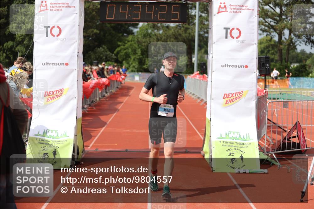 14.06.2026 - 7 Türme Triathlon Andreas Tolksdorf http://msf.ph/oto/9804557 14.06.2026 15:34:24 Ziel 1148 meine-sportfotos.de