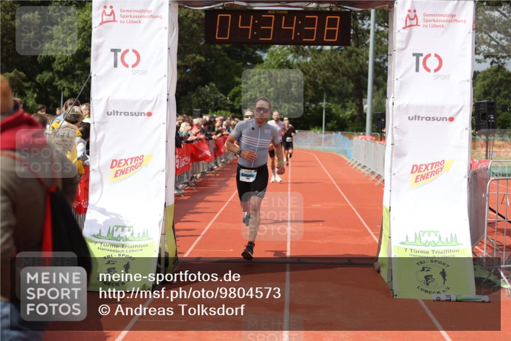 14.06.2026 - 7 Türme Triathlon Andreas Tolksdorf http://msf.ph/oto/9804573 14.06.2026 15:34:36 Ziel 923, 1086, 1096 meine-sportfotos.de