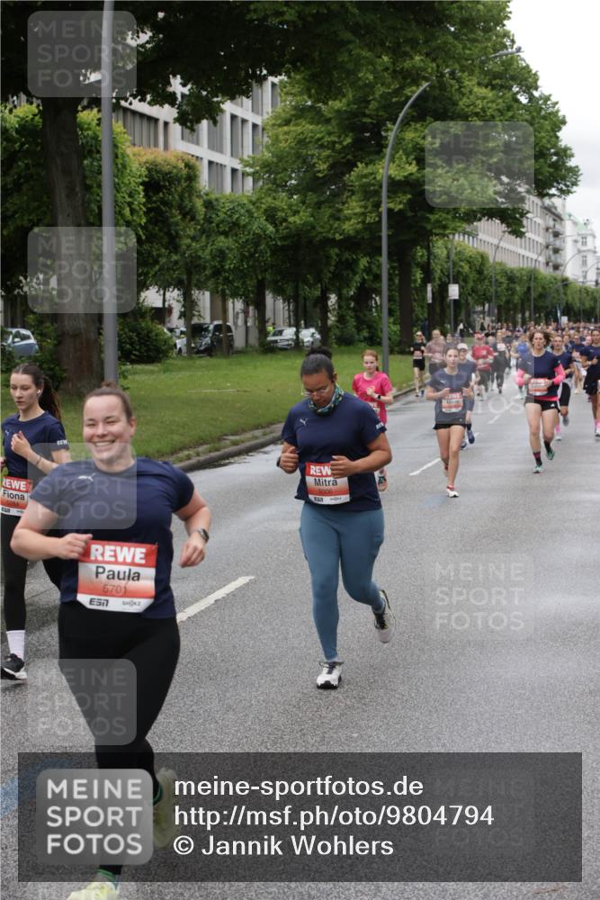 14.06.2026 - REWE Women's Run Jannik Wohlers http://msf.ph/oto/9804794 14.06.2026 10:38:50 Laufen 5701, 7, 5006 meine-sportfotos.de