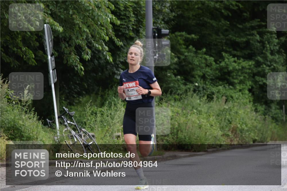 14.06.2026 - REWE Women's Run Jannik Wohlers http://msf.ph/oto/9804964 14.06.2026 09:41:04 Laufen 11447 meine-sportfotos.de